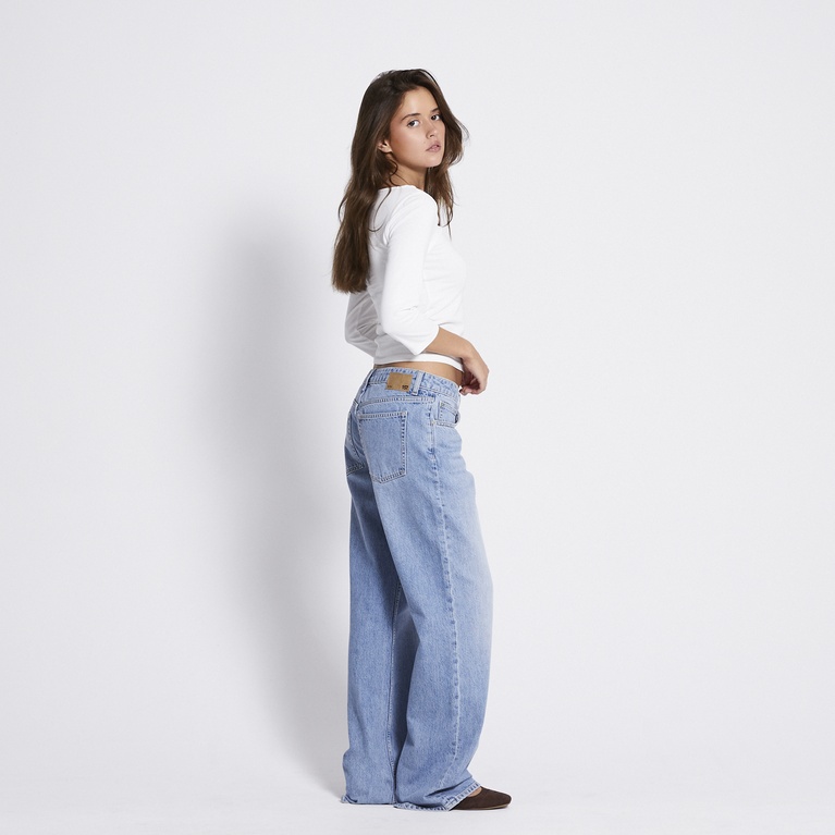 Low waist wide jeans "Low Rider" 